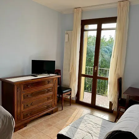 R&b Del Monte פורלי